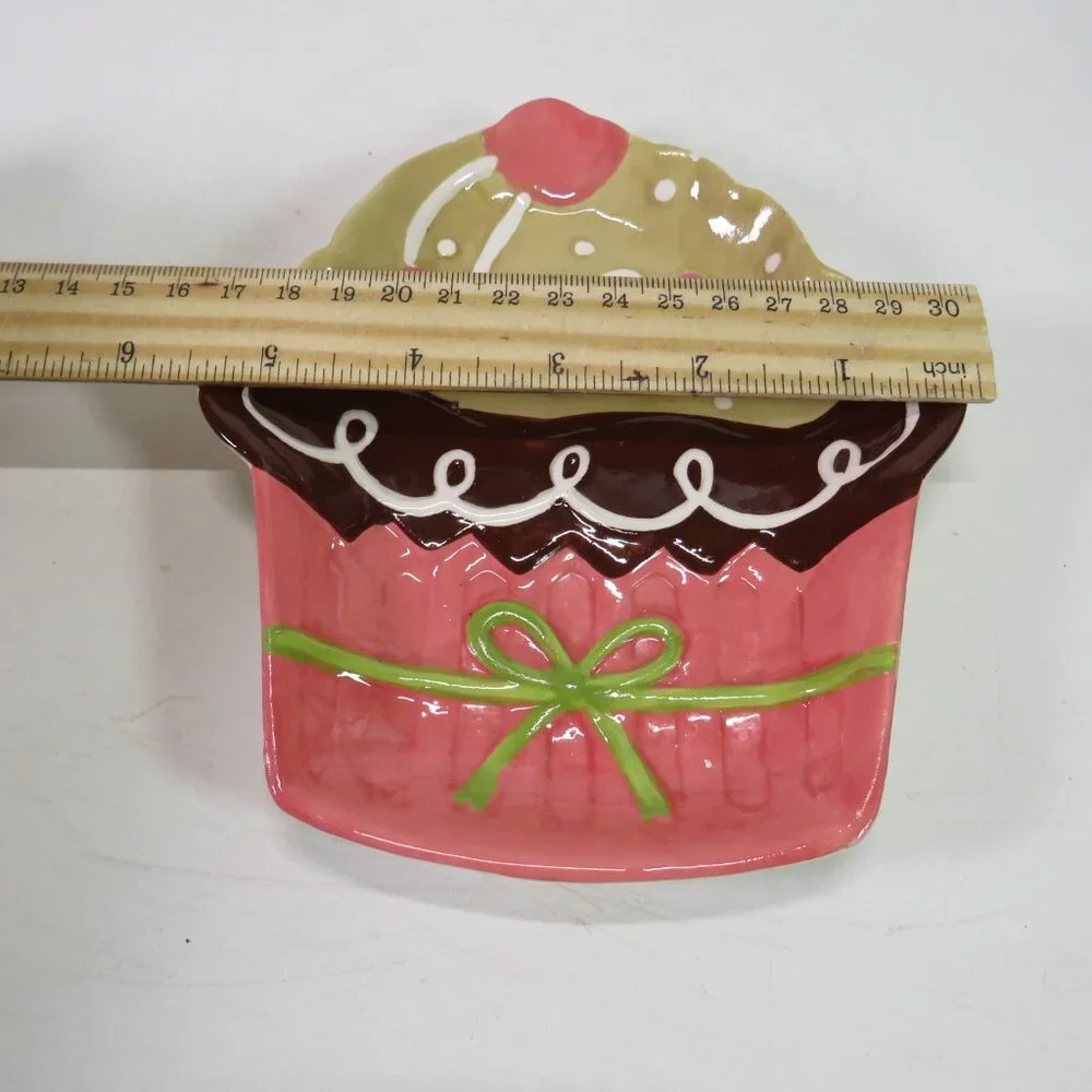 Cupcake Ceramic (1) Plate w embossed details (not food safe) 6x5